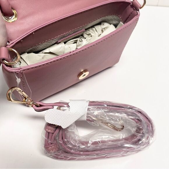 NWT Urban Expressions Julie Crossbody - Picture 5 of 6